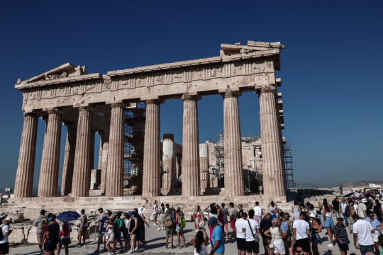 Ακρόπολη, τουρίστες